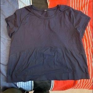 Lululemon final lap tee